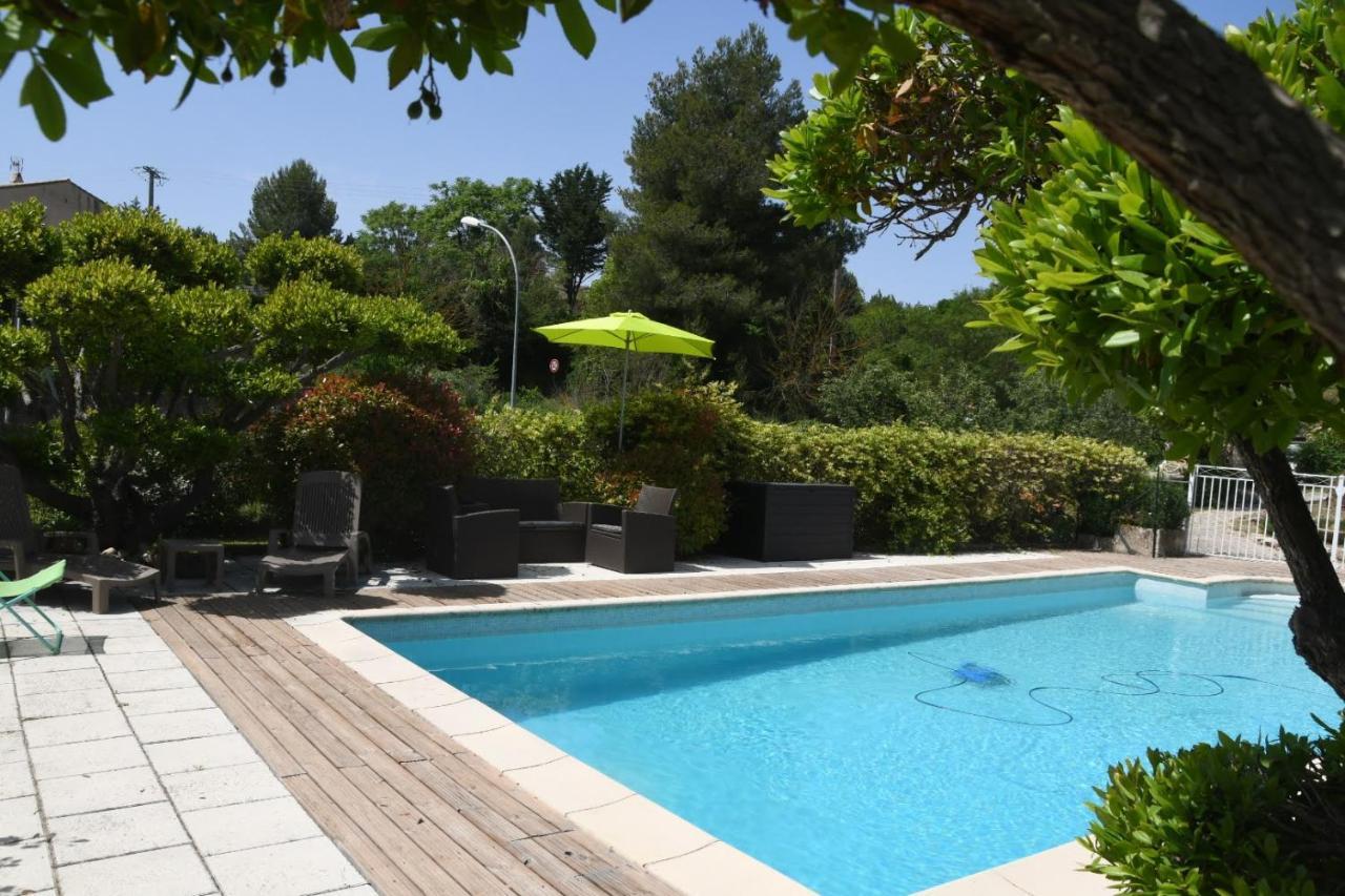 L'Ocabee Villa La Tour-dʼAigues Exterior foto