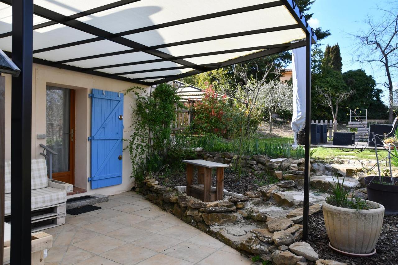 L'Ocabee Villa La Tour-dʼAigues Exterior foto