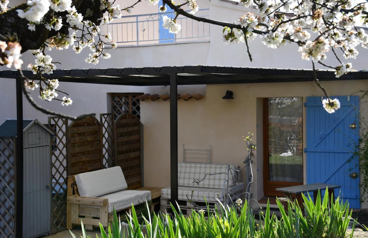 L'Ocabee Villa La Tour-dʼAigues Exterior foto
