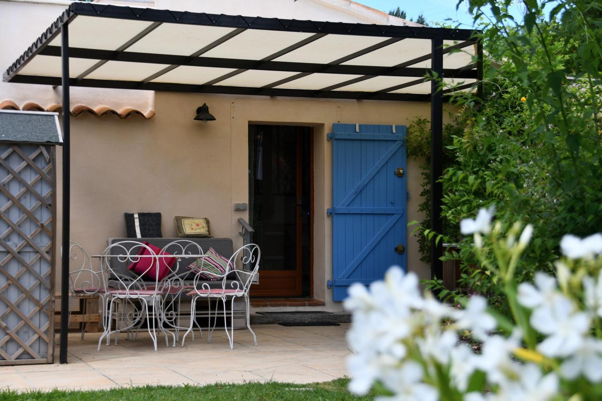 L'Ocabee Villa La Tour-dʼAigues Exterior foto